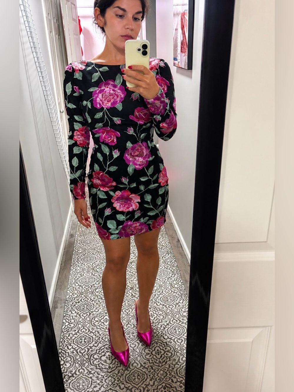 NWT SIENA Embroidered Floral Dress - Size 2 *Built-In Bra*